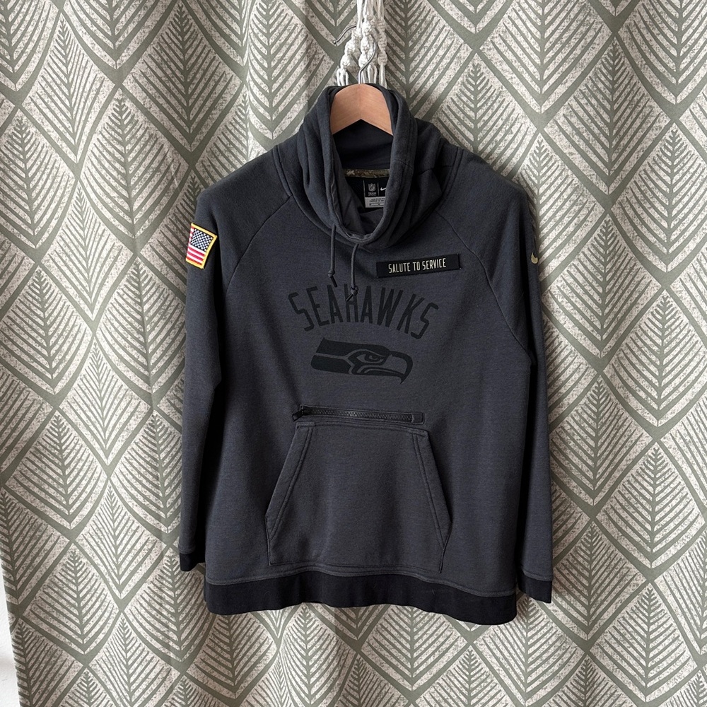 EUC Nike NFL Seahawks Black Salute to Service Hoodie